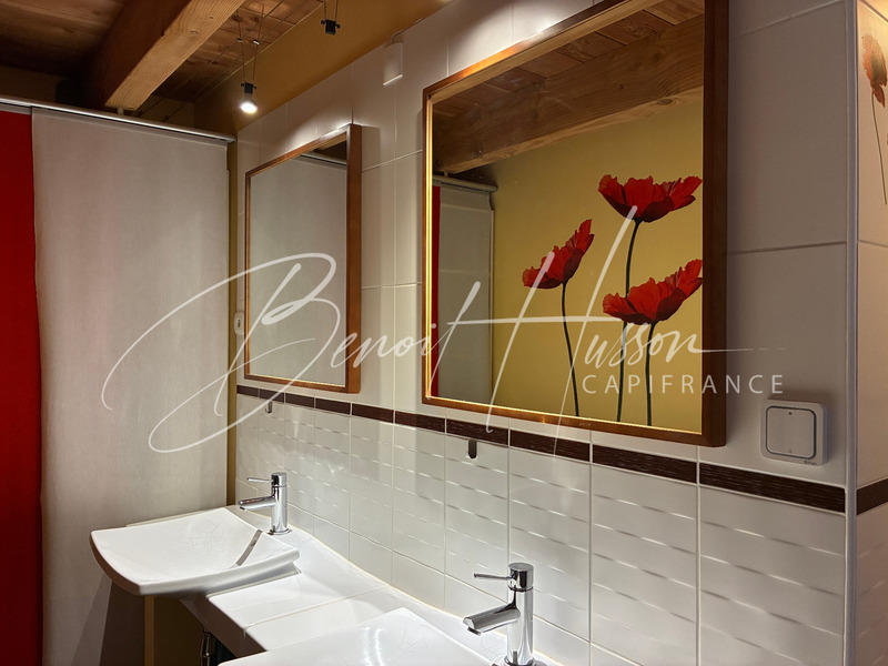 Maison de bois - 176 m² - 6 pièces