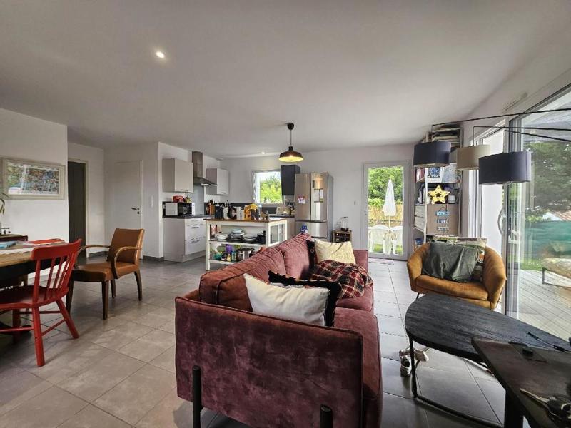 Maison - 82 m² - 4 pièces