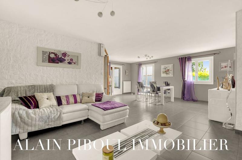 Maison traditionnelle - 120 m² - 4 pièces