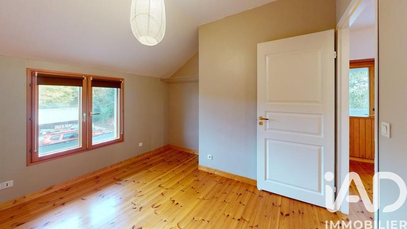 Maison - 172 m² - 7 pièces