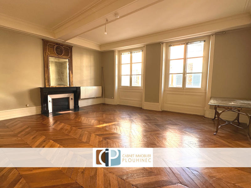 Appartement - 67 m² - 2 pièces