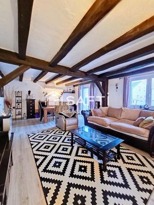 Maison - 224 m² - 7 pièces