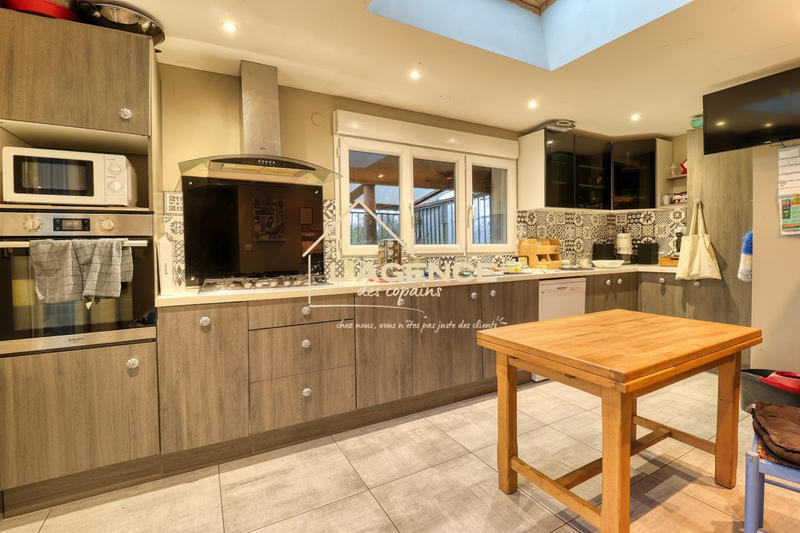 Maison - 130 m² - 4 pièces