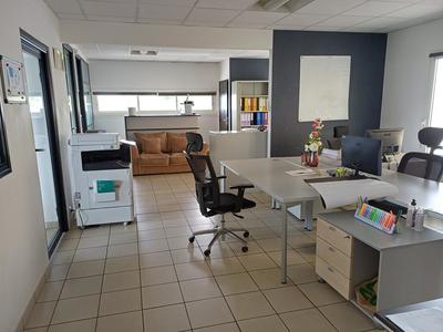 Bureau - 113 m²