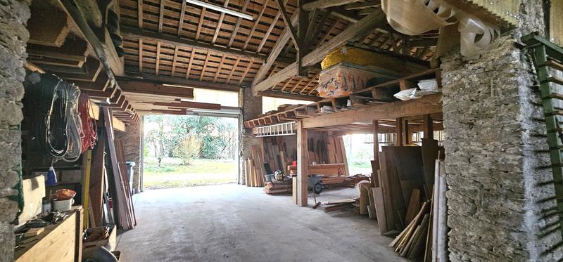 Maison - 180 m² - 10 pièces