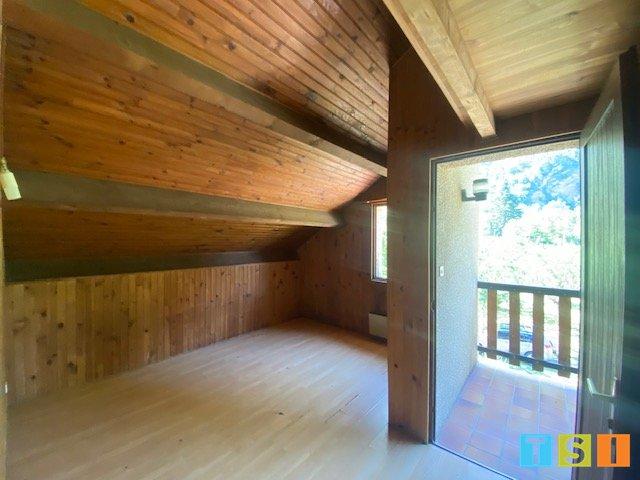 Maison - 108 m² - 6 pièces