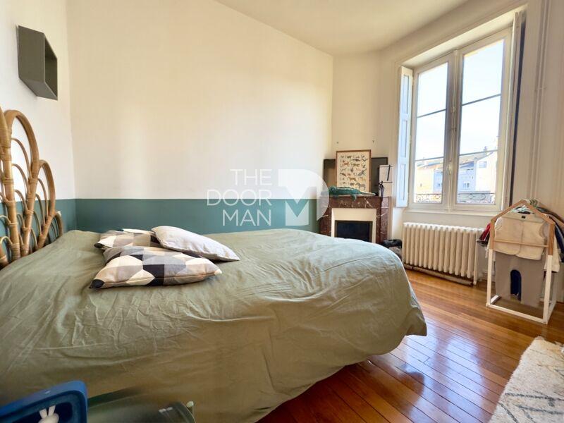 Appartement - 117 m² - 4 pièces