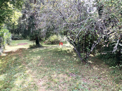 Maison - 220 m² - 6 pièces