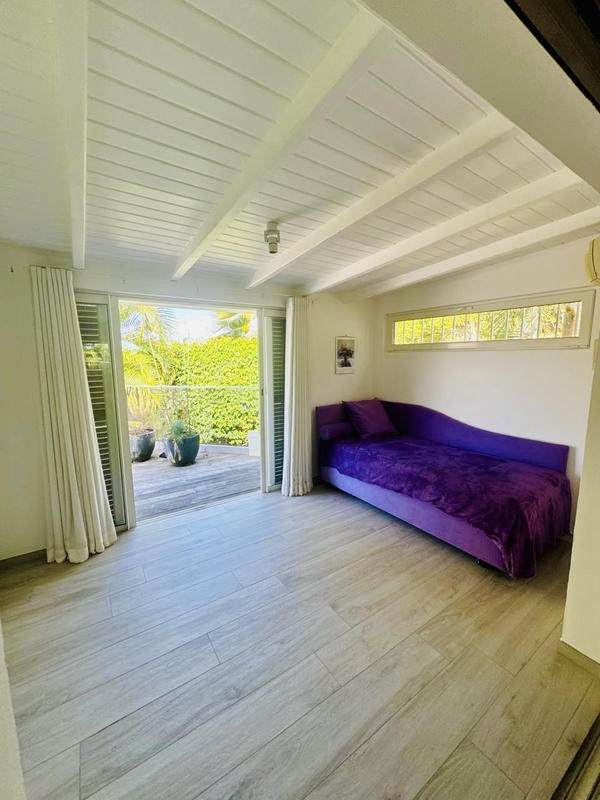 Villa - 250 m² - 5 pièces