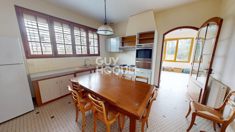 Maison - 138 m² - 6 pièces