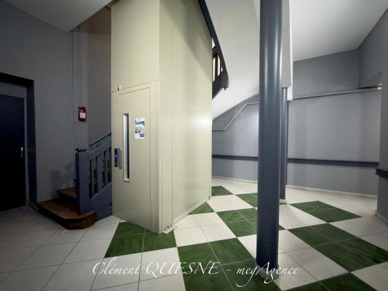 Appartement - 194 m² - 6 pièces