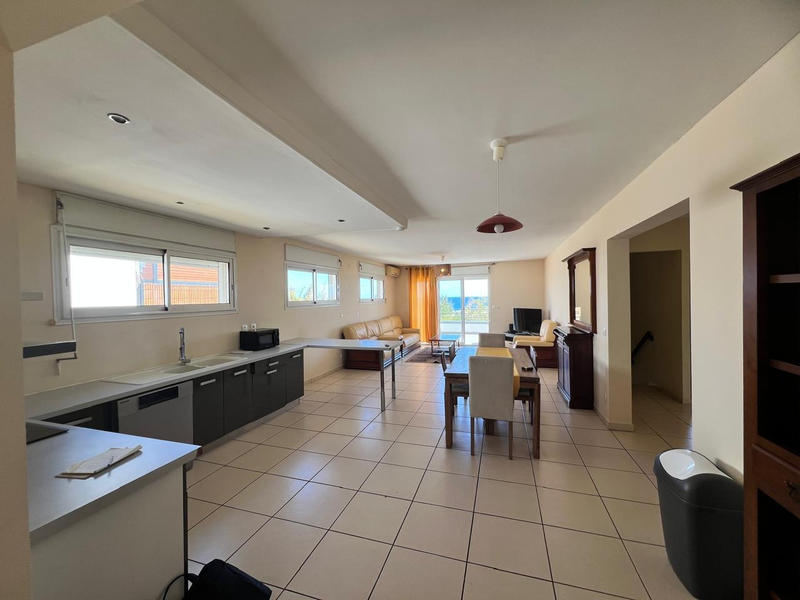 Maison - 125 m² - 5 pièces