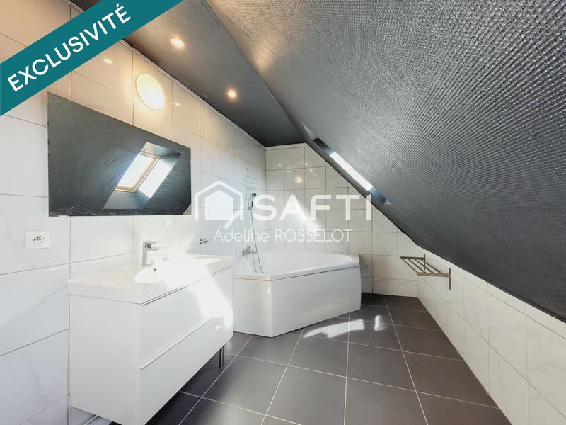 Maison - 98 m² - 5 pièces