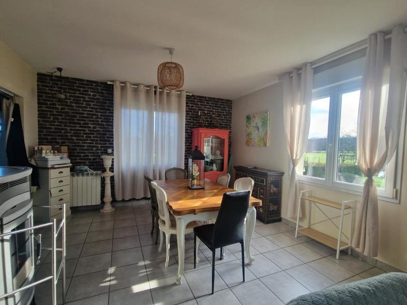 Maison - 136 m² - 6 pièces