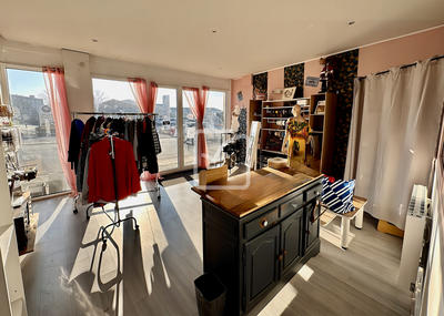 Local commercial - 66 m² - 4 pièces