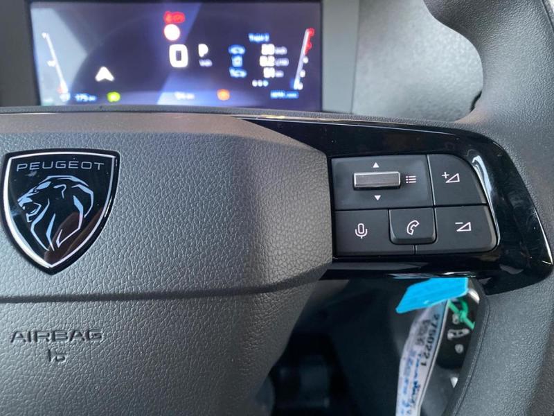 Peugeot Expert III Taille m 2.2 Diesel 180 s&amp;S Eat8