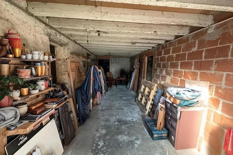 Maison en pierre - 102 m² - 6 pièces