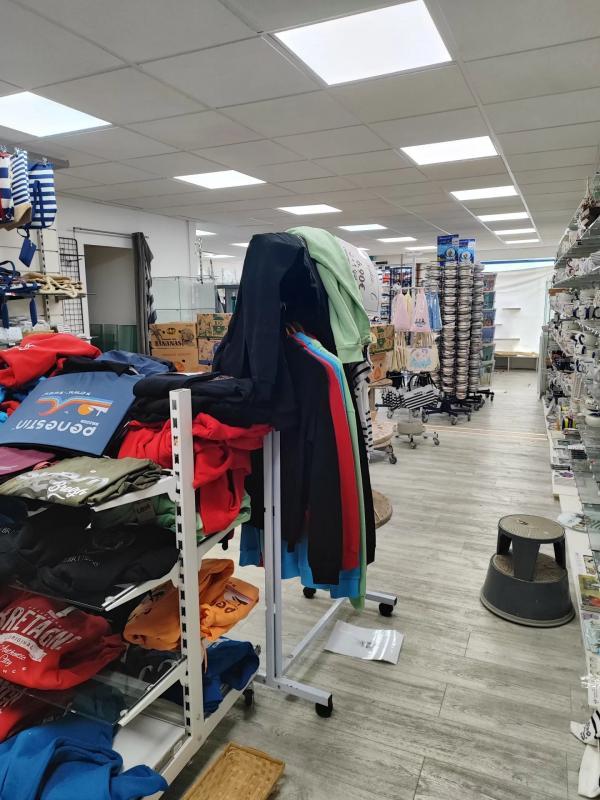 Divers - 106 m² - 2 pièces