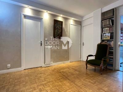 Appartement - 65 m² - 2 pièces