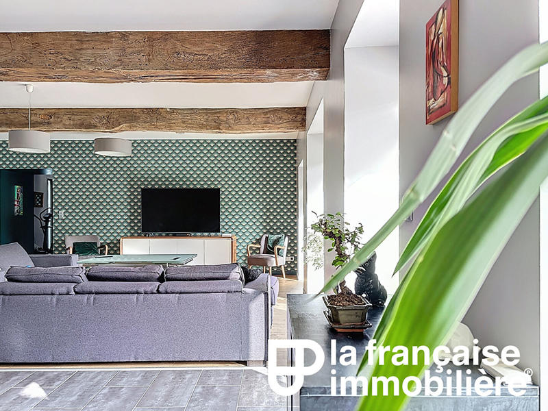 Maison - 231 m² - 6 pièces