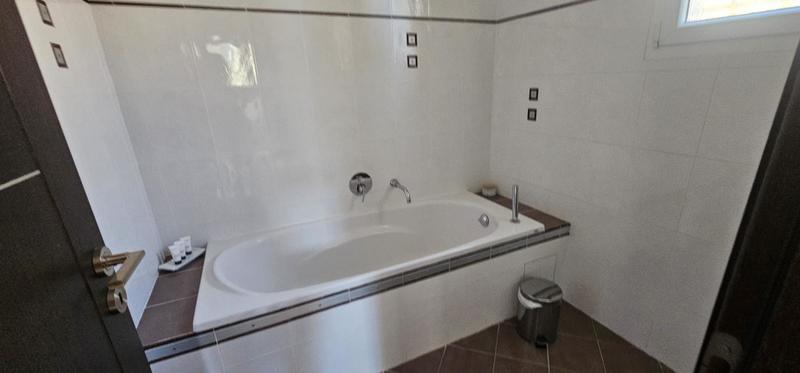 Villa - 170 m² - 5 pièces