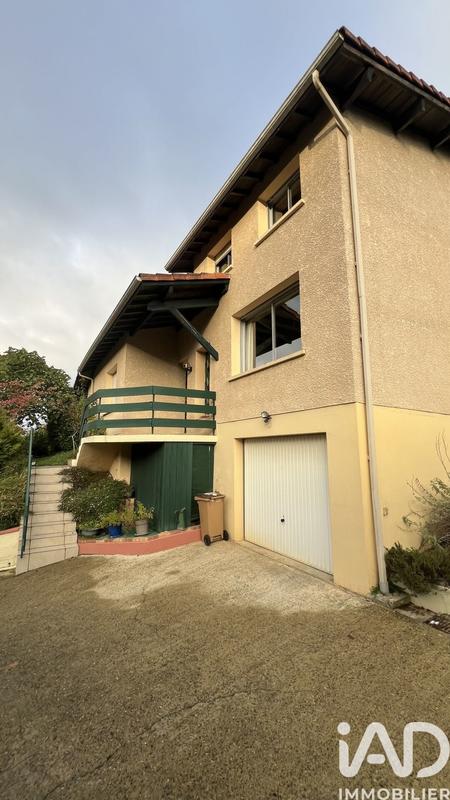 Maison - 140 m² - 4 pièces