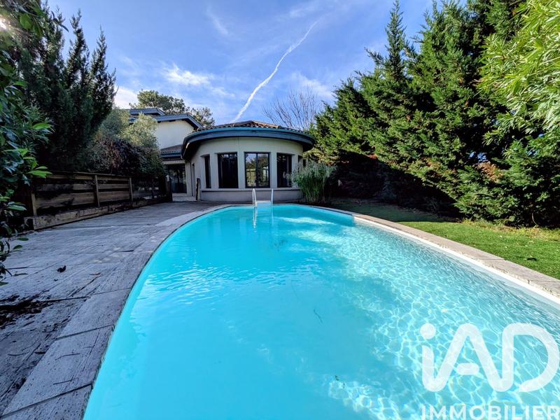 Maison de maîtres - 183 m² - 6 pièces