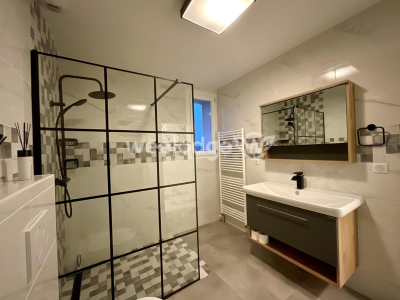 Maison traditionnelle - 90 m² - 3 pièces