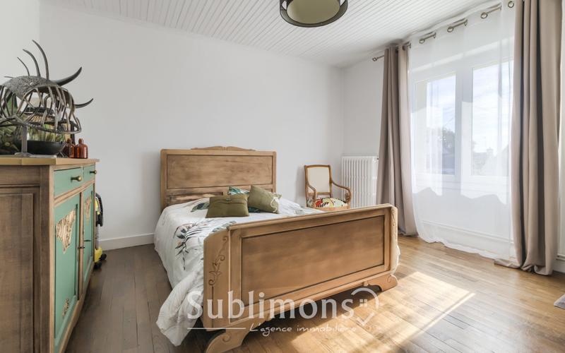 Maison traditionnelle - 126 m² - 5 pièces