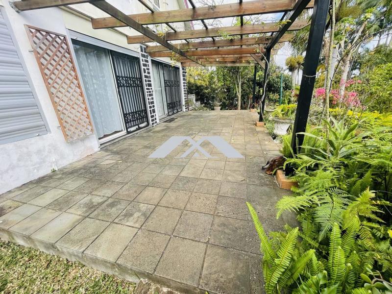 Villa - 254 m² - 7 pièces