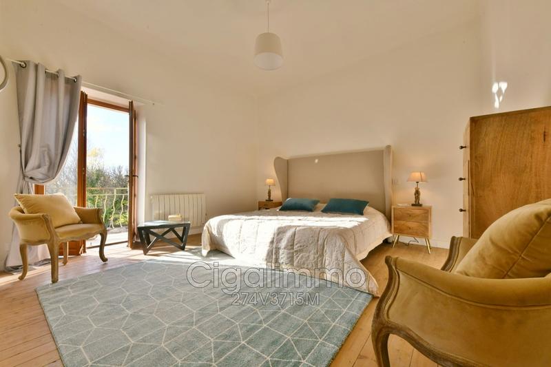 Maison en pierre - 142 m² - 7 pièces