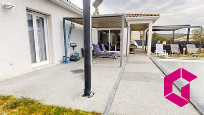Villa - 102 m² - 5 pièces