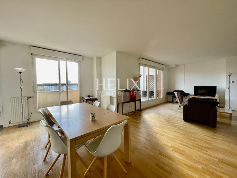 Appartement - 133 m² - 5 pièces