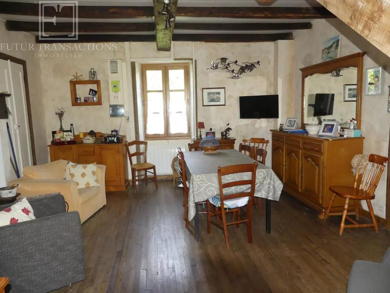 Maison - 128 m² - 6 pièces