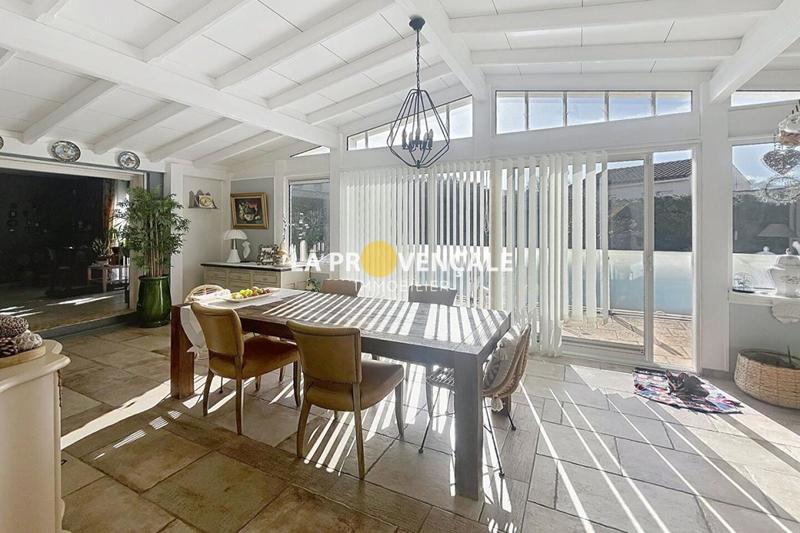 Villa - 150 m² - 4 pièces