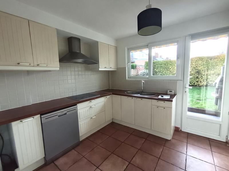 Maison - 85 m² - 4 pièces