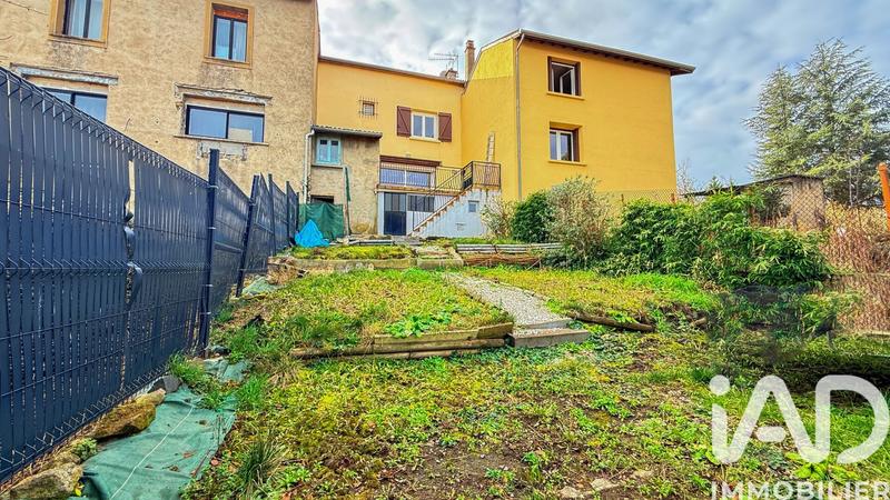 Maison - 84 m² - 5 pièces