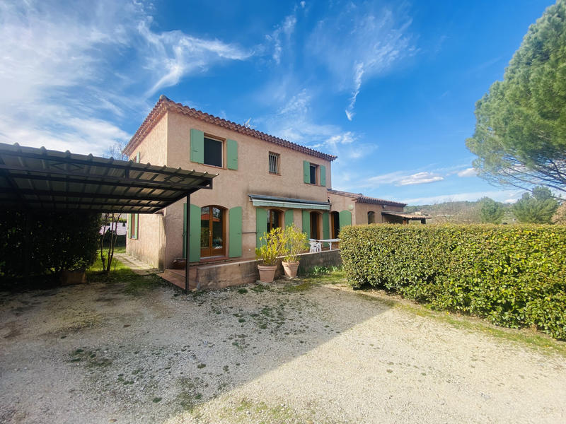 Villa - 134 m² - 6 pièces