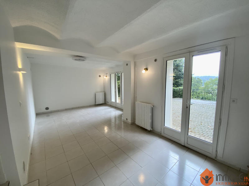Maison - 130 m² - 7 pièces