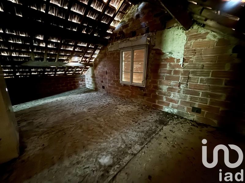 Maison de campagne - 400 m² - 2 pièces