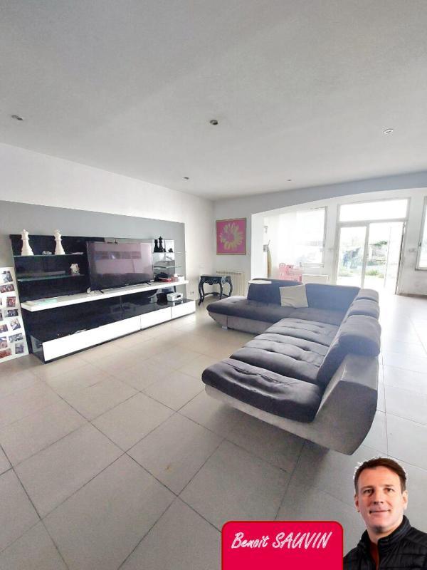 Maison - 159 m² - 5 pièces