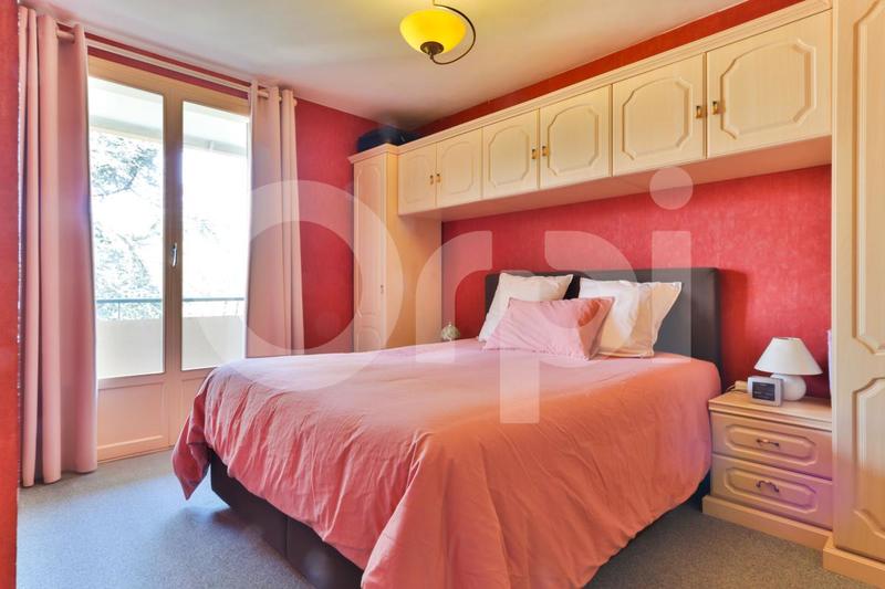 Appartement - 83 m² - 4 pièces