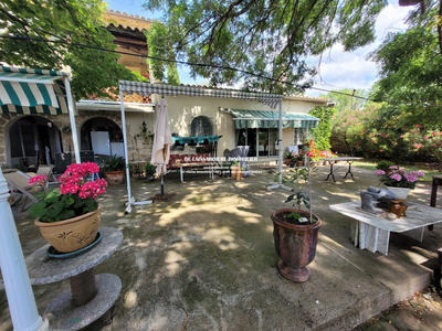 Viager - Mas - 170 m² - 5 pièces