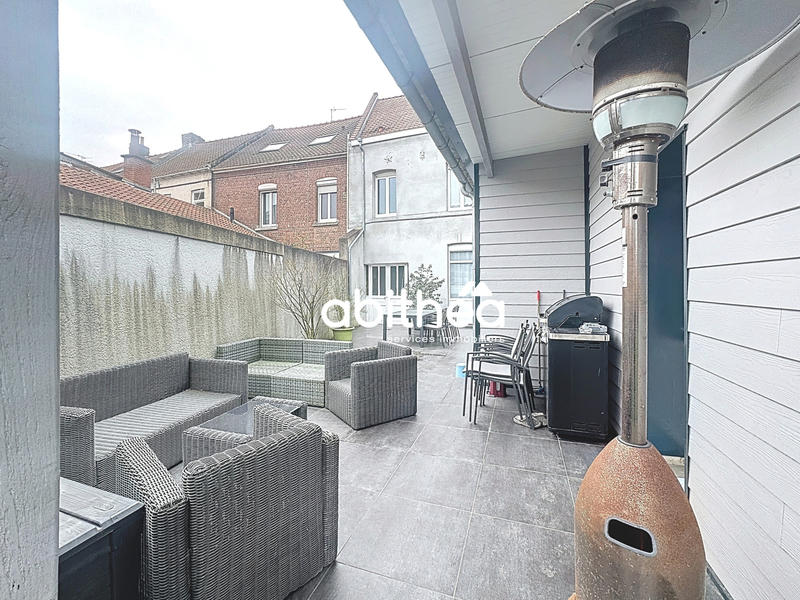 Maison - 183 m² - 8 pièces