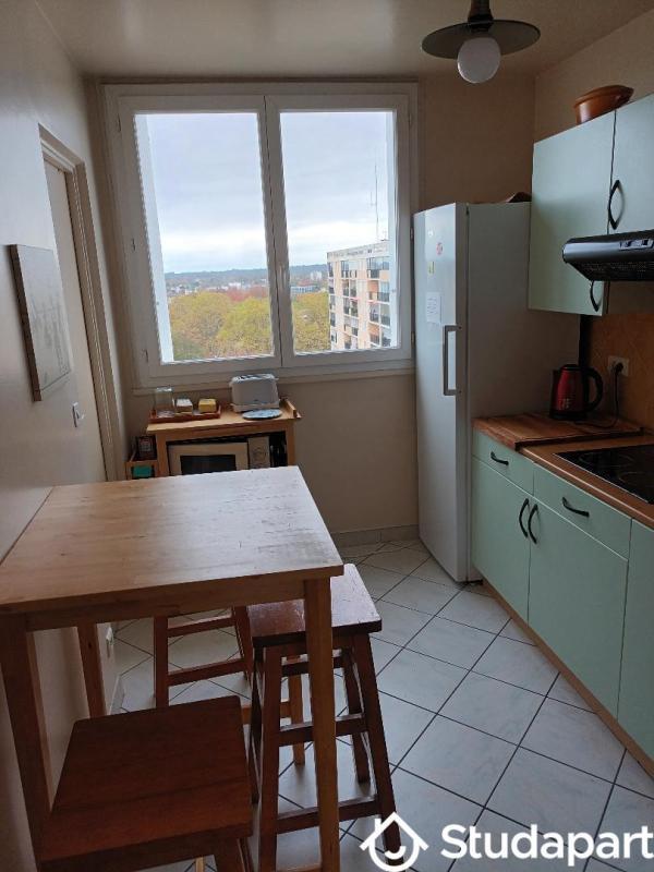 Chambre - 10 m² - 1 pièce