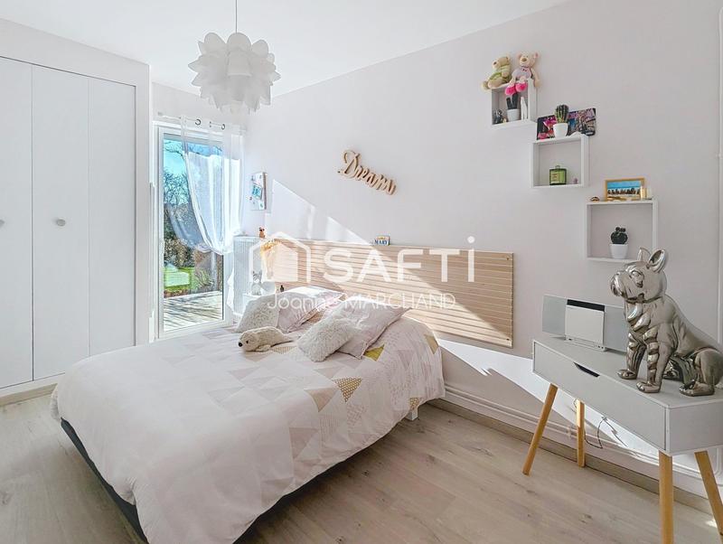 Villa - 264 m² - 9 pièces