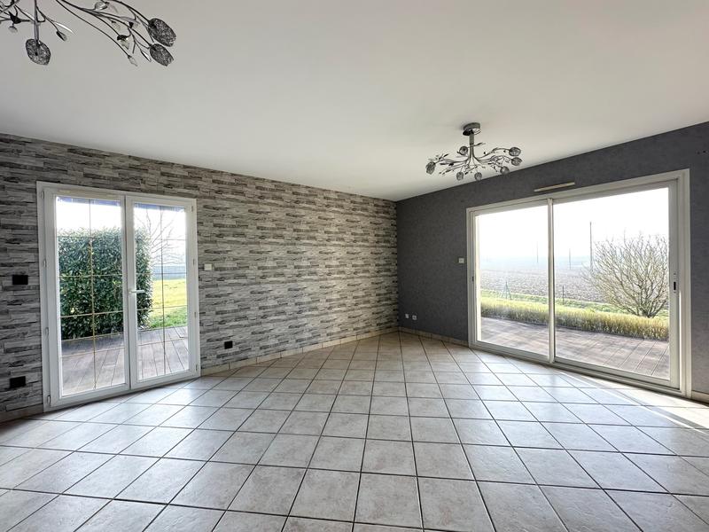 Maison - 104 m² - 5 pièces