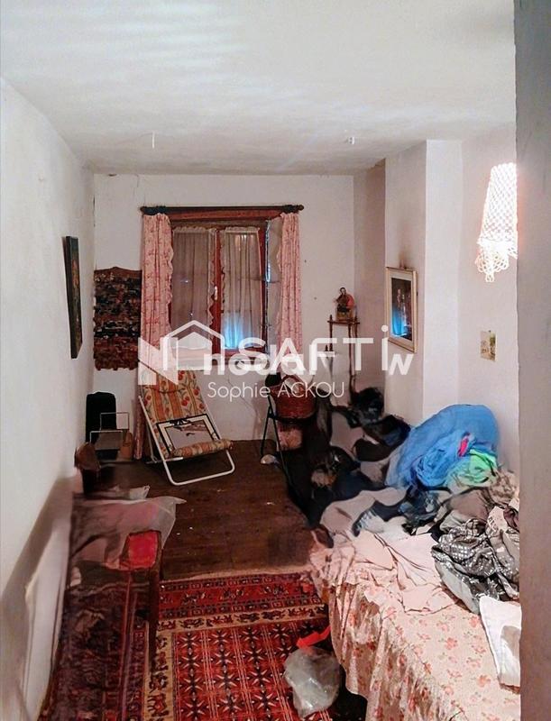 Maison - 250 m² - 6 pièces