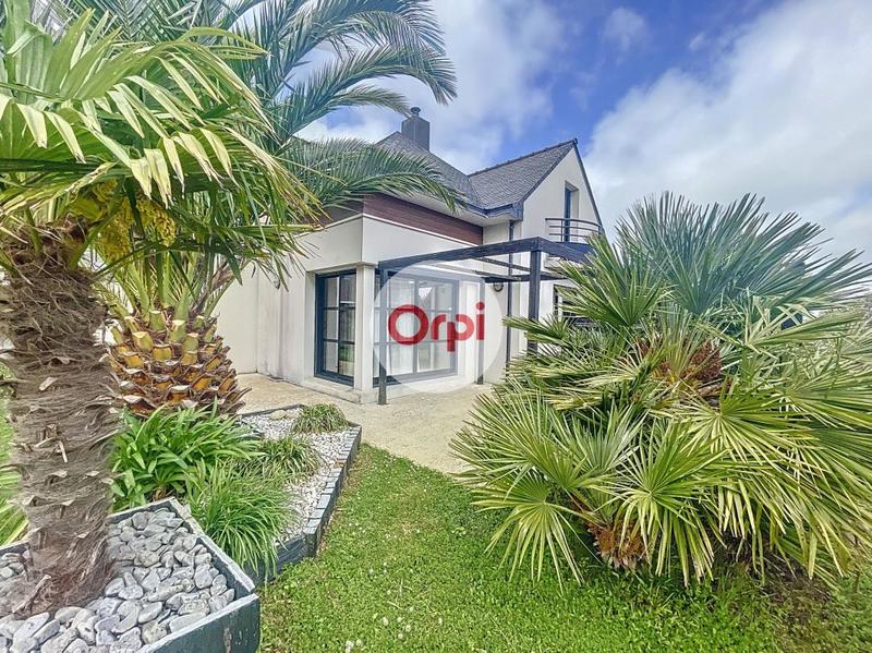 Maison - 121 m² - 5 pièces