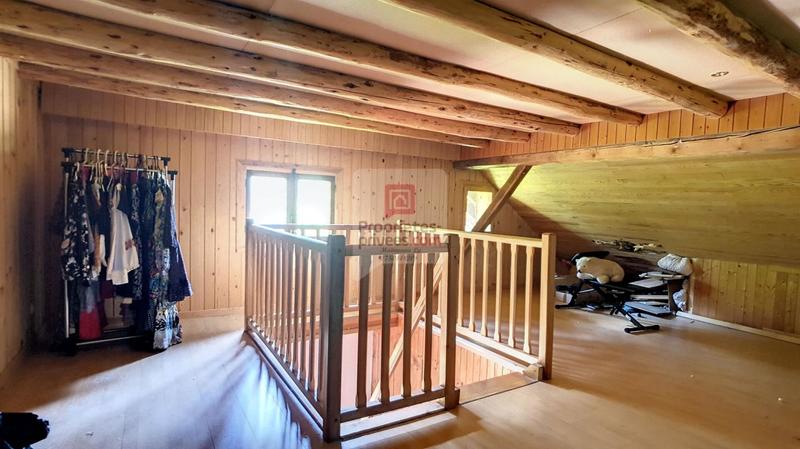 Maison - 190 m² - 7 pièces